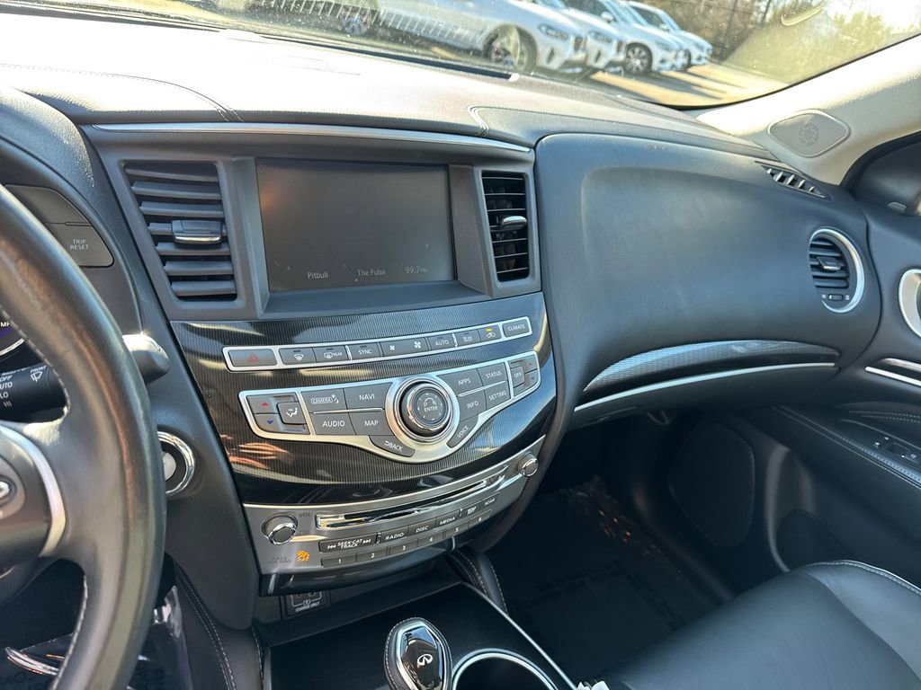 Used 2019 INFINITI QX60 Luxe w/ Essential Package image 29