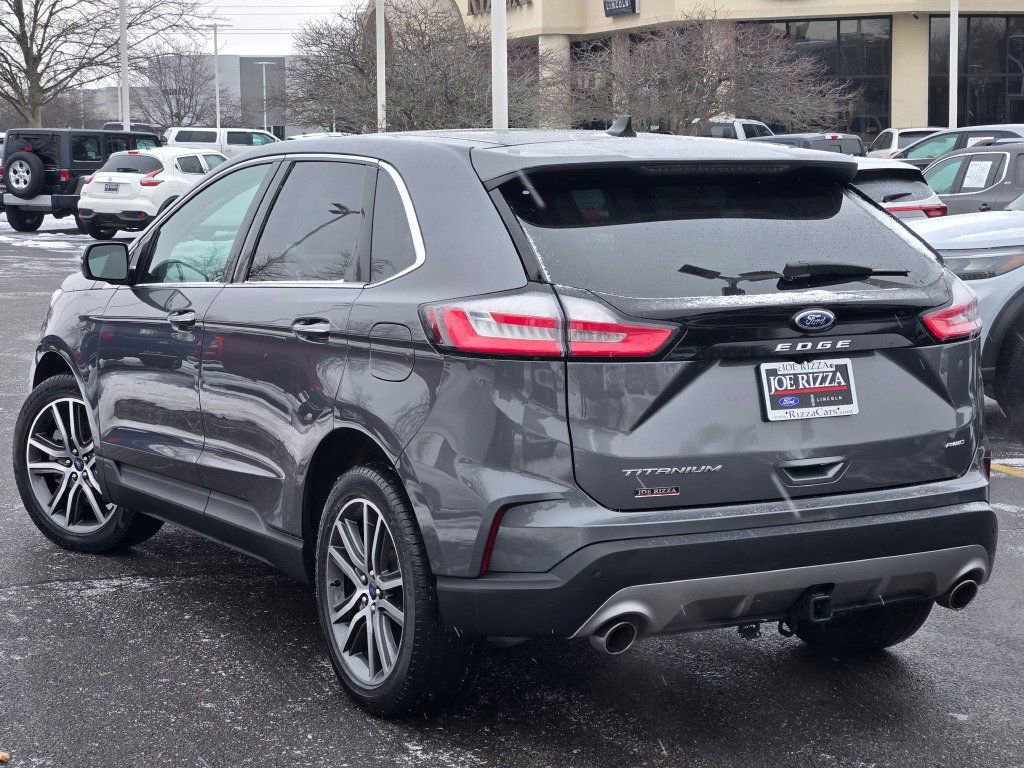 Used 2021 Ford Edge Titanium w/ Class II Trailer Tow Package AWD/4WD image 15