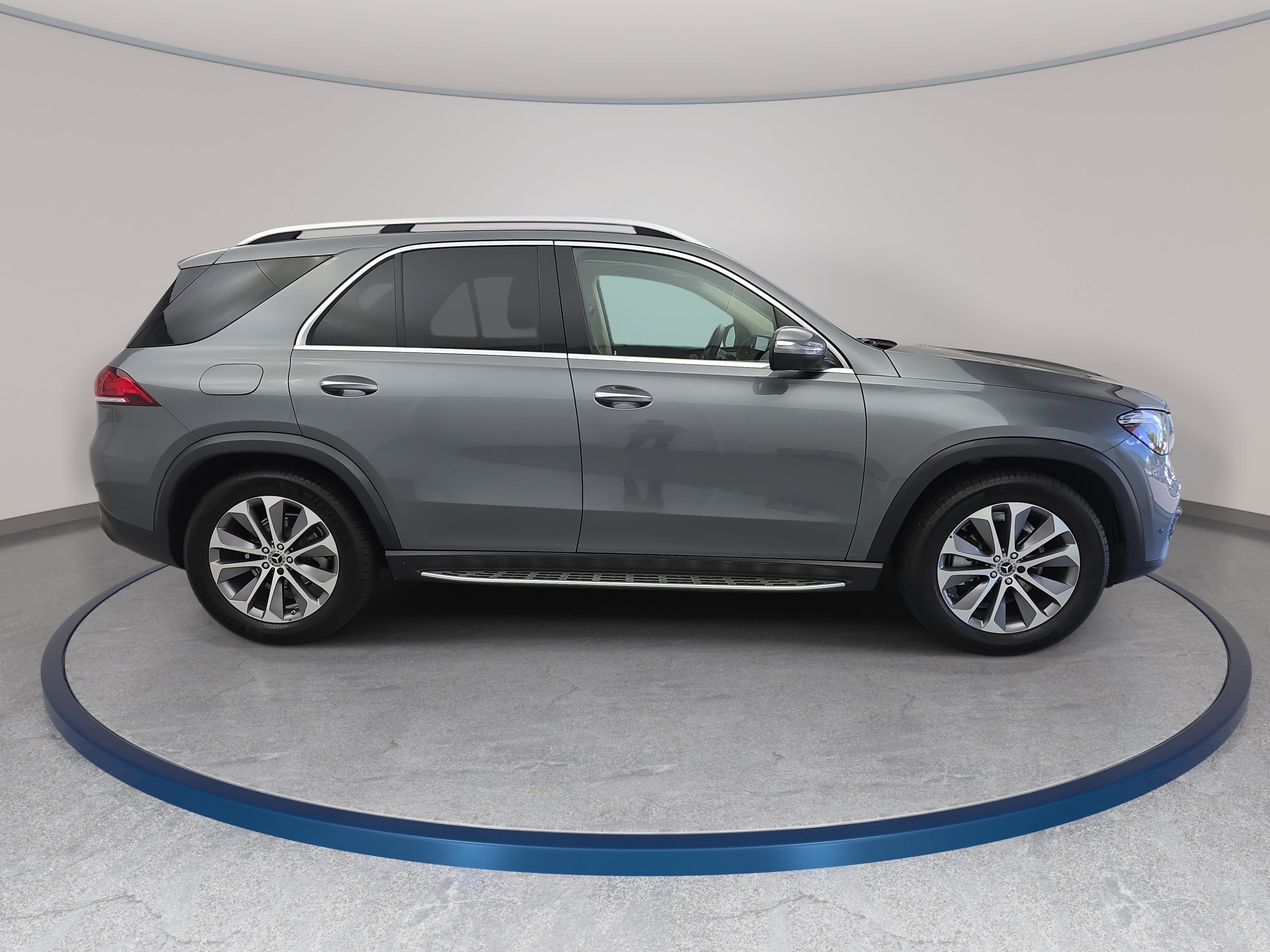 Certified 2022 Mercedes-Benz GLE 350 4MATIC image 4