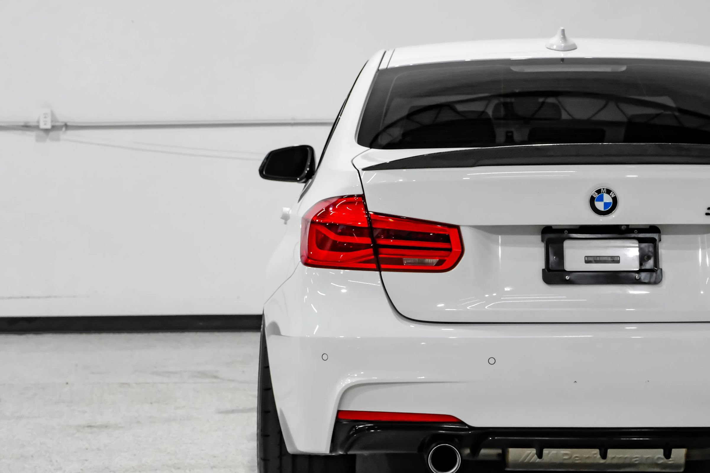 Used 2017 BMW 340i Sedan RWD image 48