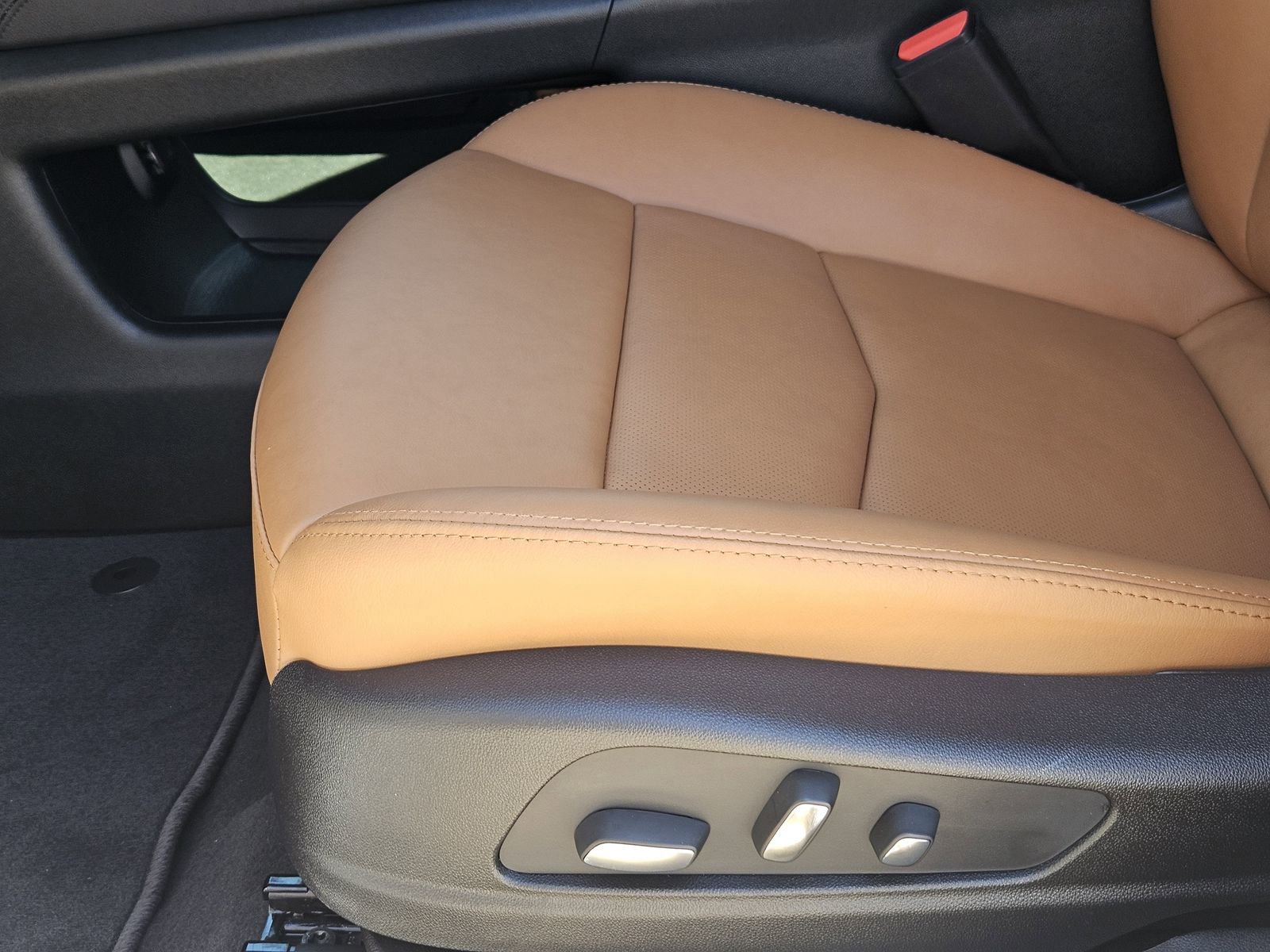 New 2026 Cadillac XT5 Premium Luxury w/ Driver Assist Package image 25