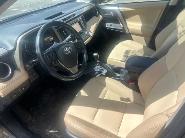 Used 2013 Toyota RAV4 Limited AWD/4WD image 26