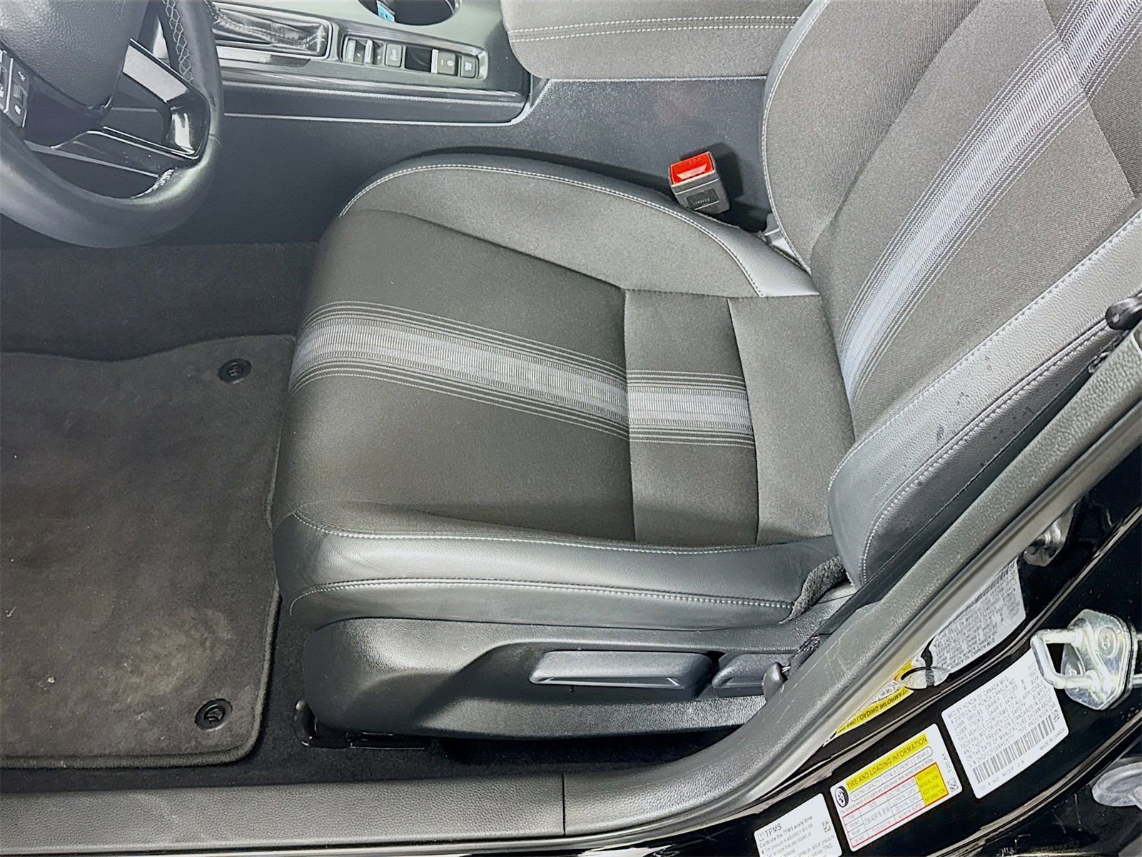 Used 2023 Honda Civic Sport image 18