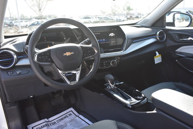 New 2026 Chevrolet Trax LT image 18