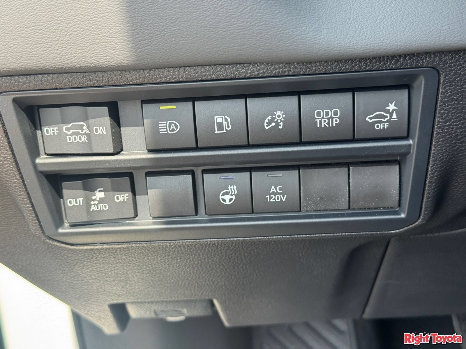 New 2026 Toyota Sequoia Capstone AWD/4WD image 27