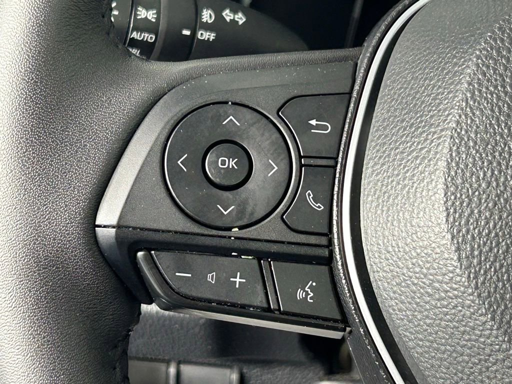 Used 2023 Toyota RAV4 XLE Premium AWD/4WD image 24