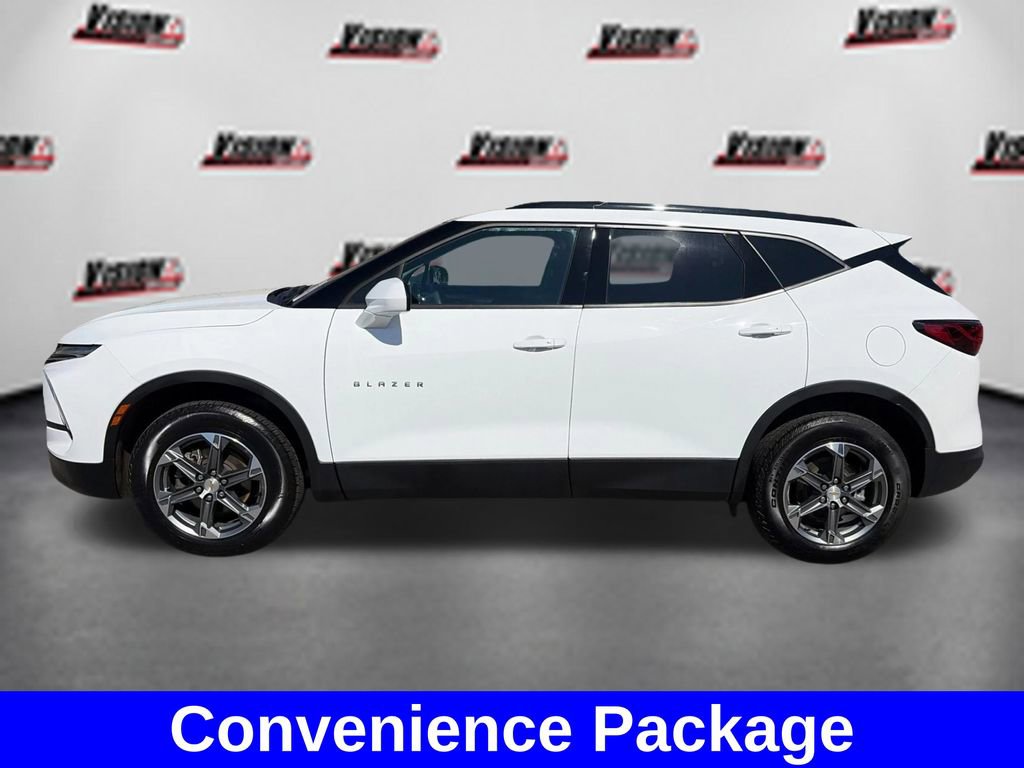 Used 2024 Chevrolet Blazer LT w/ Convenience Package FWD image 9