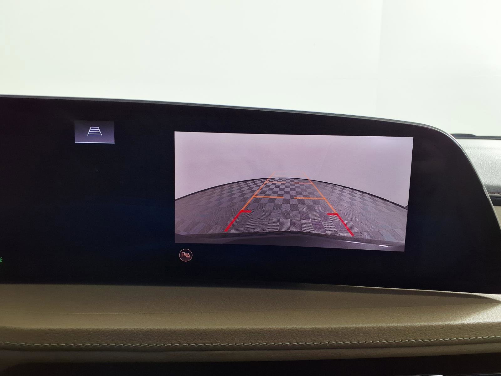 Certified 2024 Cadillac XT4 Premium Luxury FWD image 19