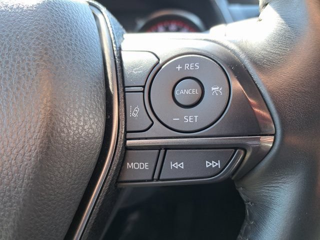 Used 2023 Toyota Camry XSE FWD image 24