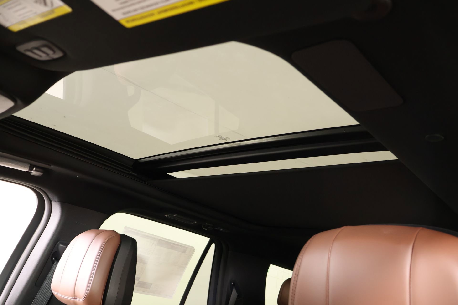 New 2026 Lincoln Navigator Reserve AWD/4WD image 17