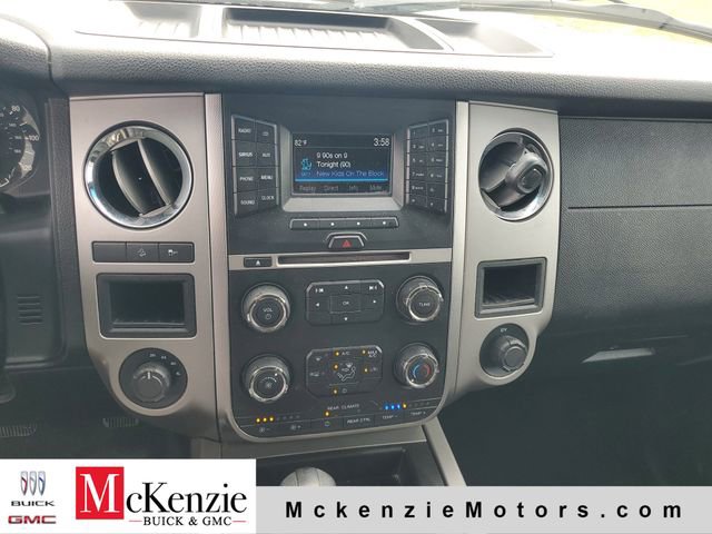 Used 2017 Ford Expedition XLT AWD/4WD image 16