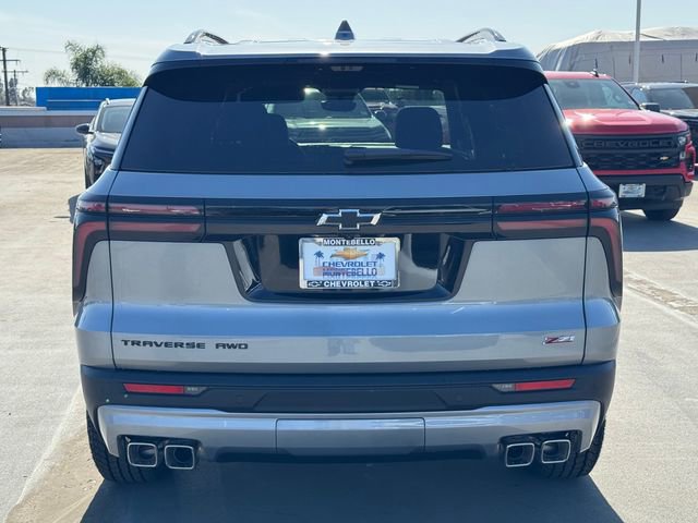 New 2026 Chevrolet Traverse Z71 w/ Enhanced Driving Package image 4