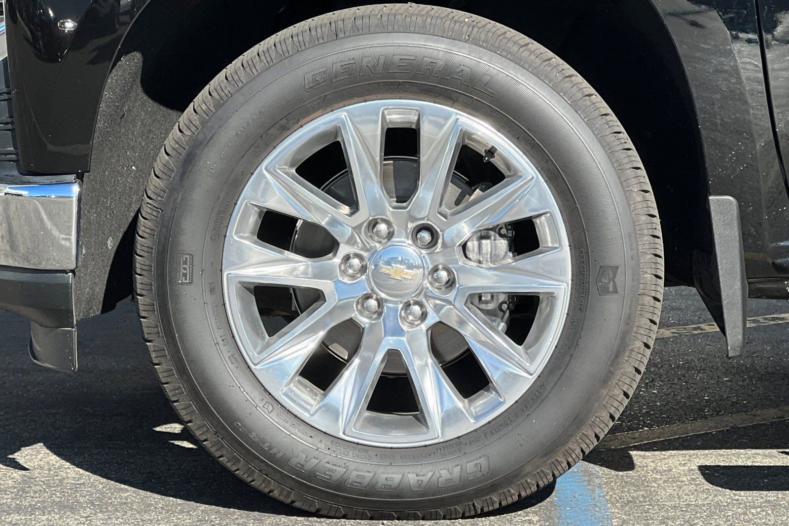 Used 2022 Chevrolet Silverado 1500 LTZ w/ LTZ Convenience Package II image 37