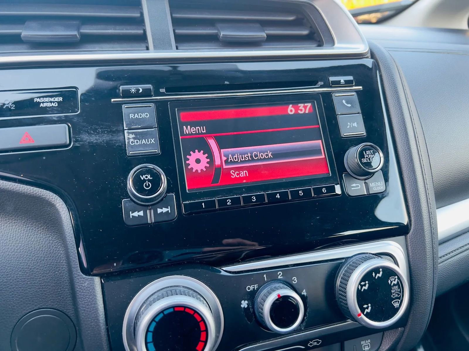 Used 2015 Honda Fit LX image 26