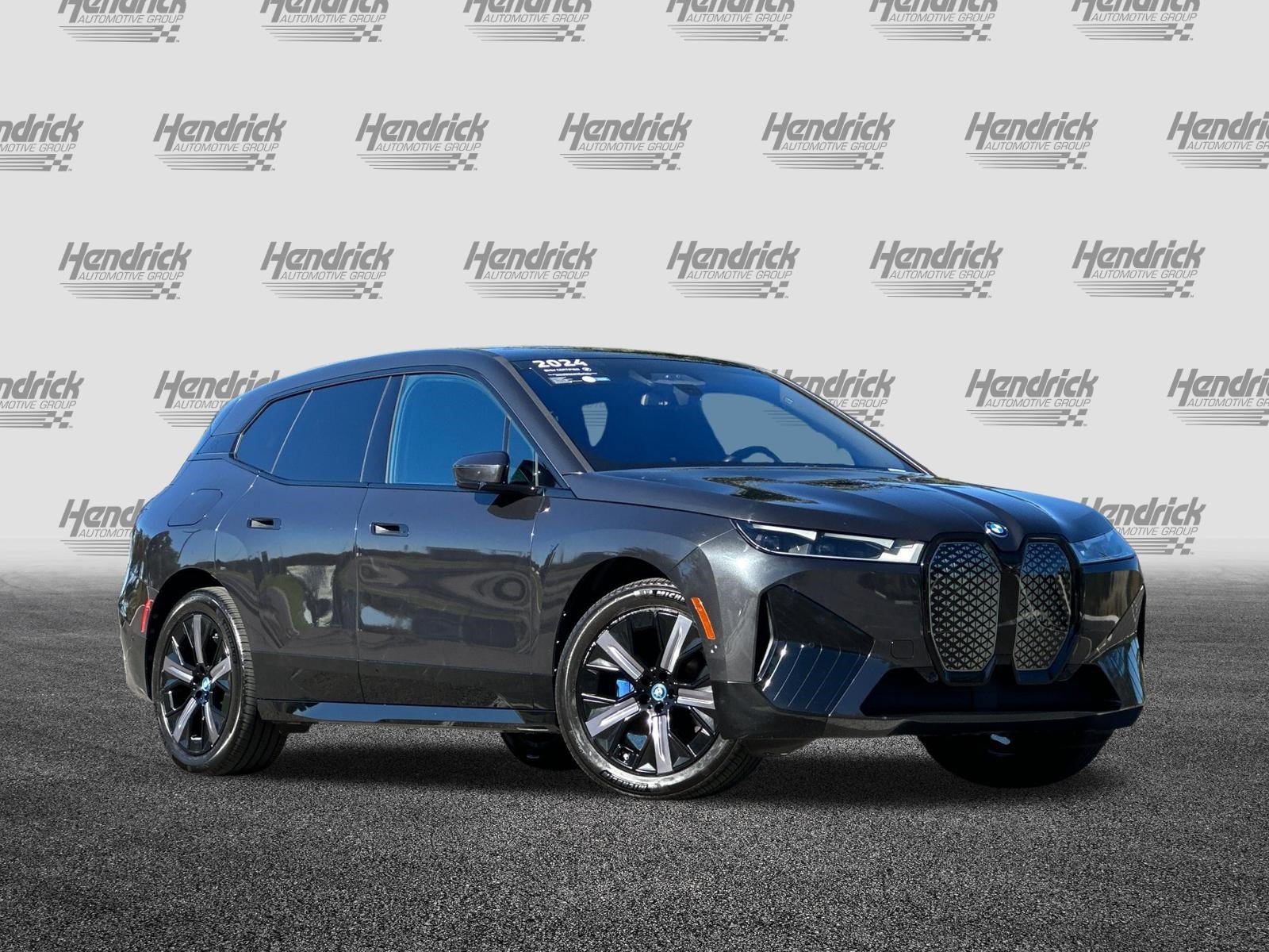 Certified 2024 BMW iX xDrive50 w/ Sport Package AWD/4WD image 2