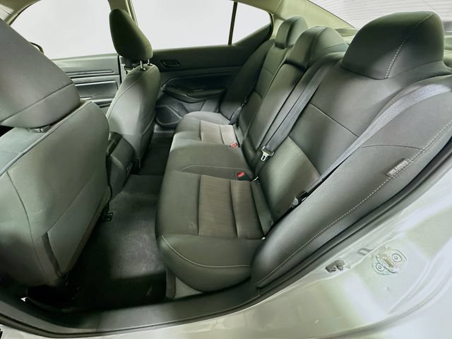 Used 2024 Nissan Altima 2.5 SV FWD image 21