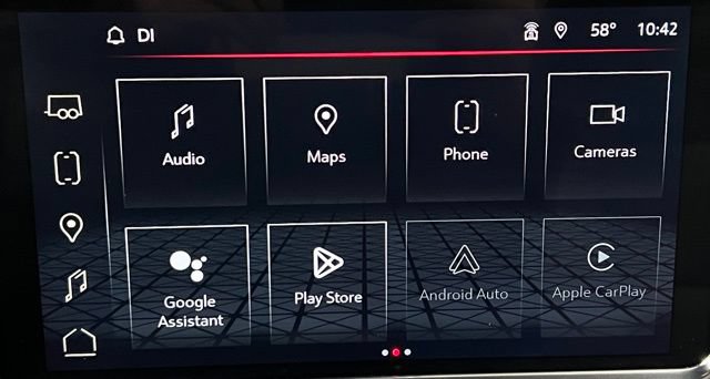 Used 2022 GMC Yukon XL Denali w/ Advanced Technology Package AWD/4WD image 32