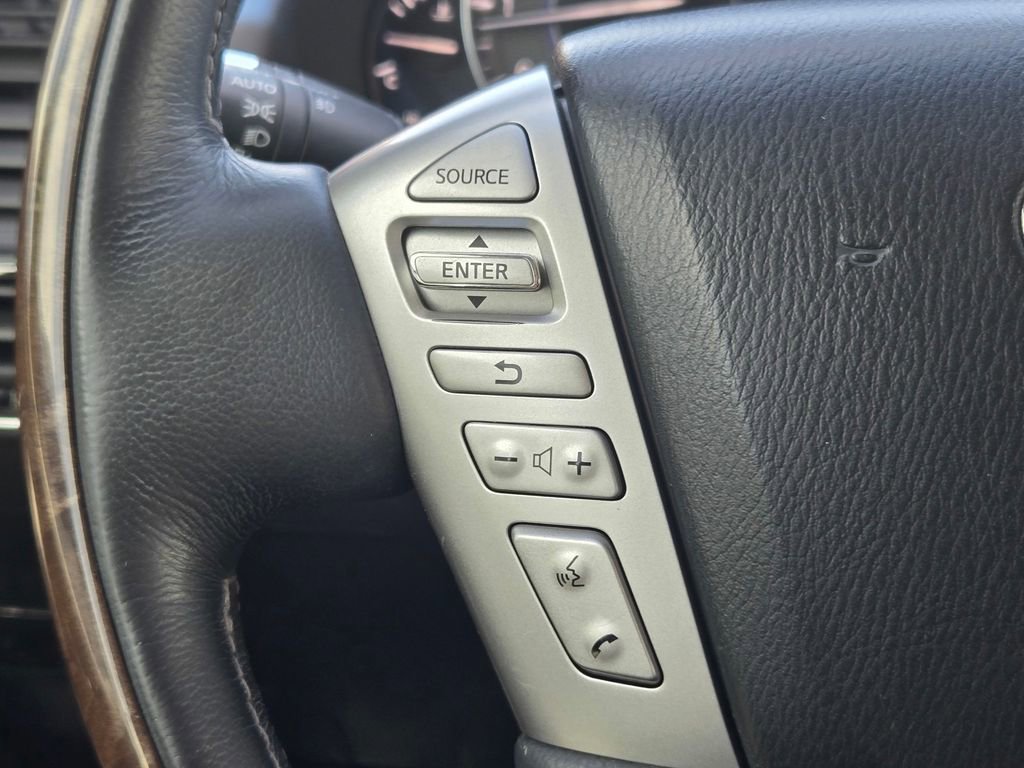 Used 2015 INFINITI QX80 Luxe w/ 22" Wheel Package AWD/4WD image 24