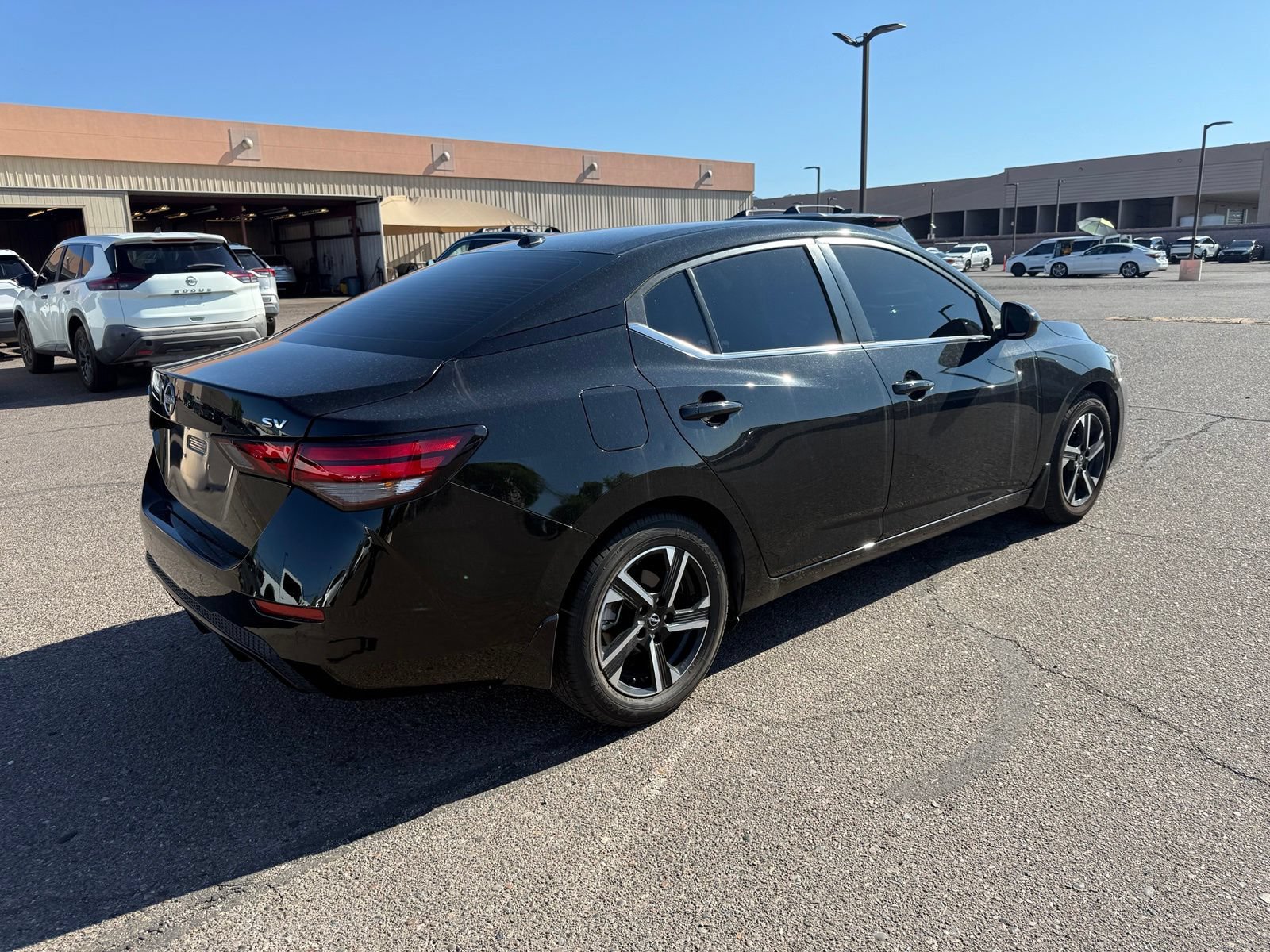 Used 2024 Nissan Sentra SV FWD image 5