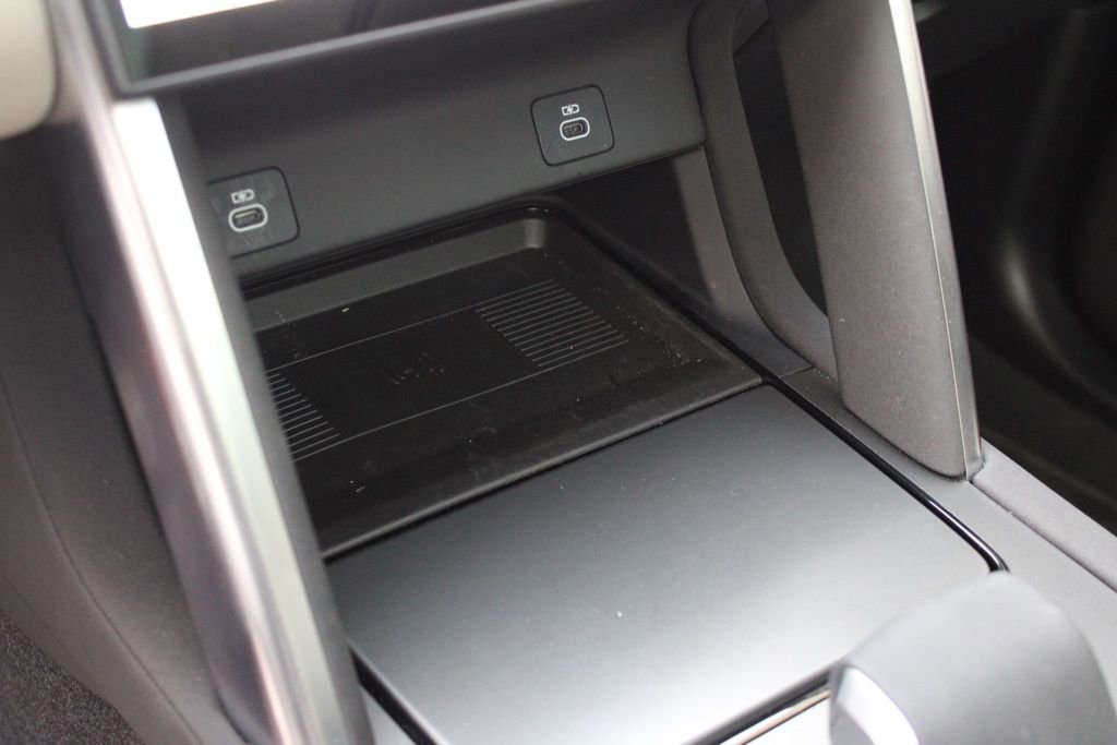 Certified 2025 Land Rover Discovery Sport S image 25