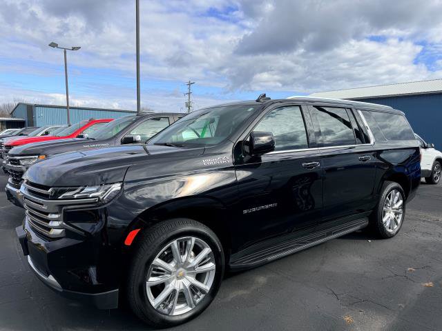 Used 2024 Chevrolet Suburban High Country w/ Max Trailering Package image 1