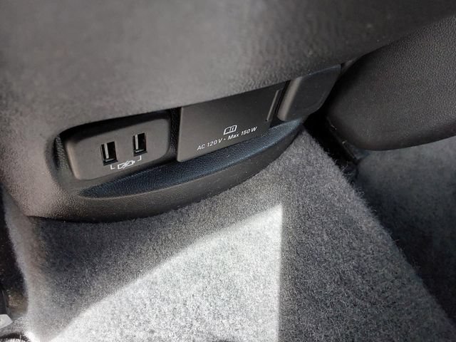 Used 2018 Chevrolet Malibu LT w/ True North Edition FWD image 14