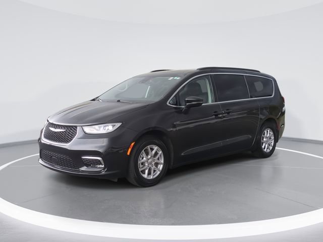 Used 2022 Chrysler Pacifica Touring-L image 1