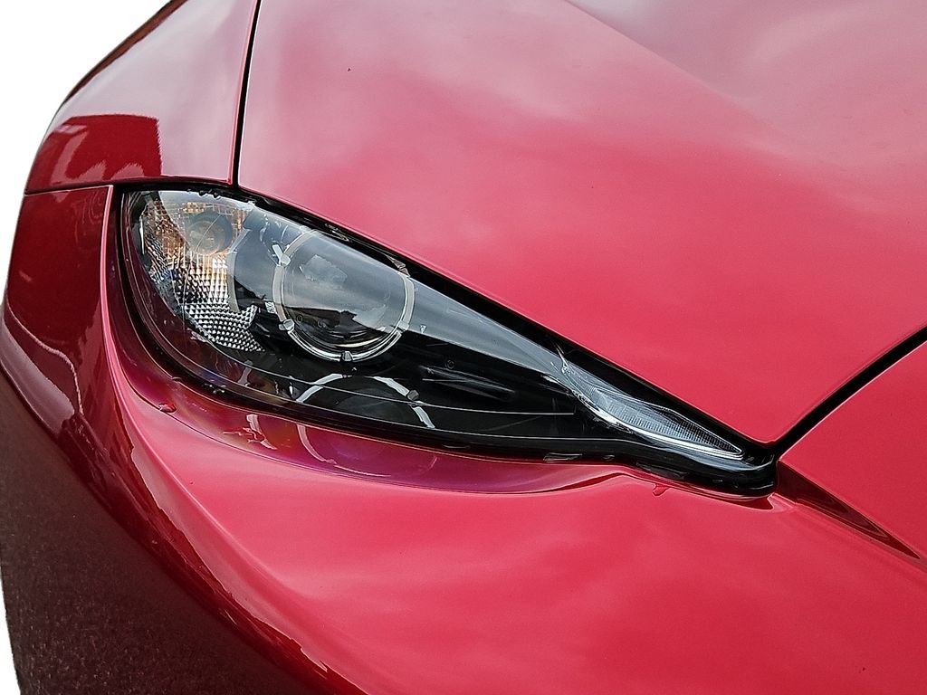 Used 2023 MAZDA MX-5 Miata Grand Touring RWD image 10