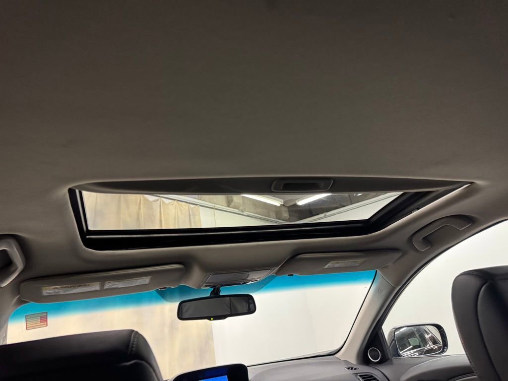 Used 2015 Acura RDX AWD w/ Technology Package image 32