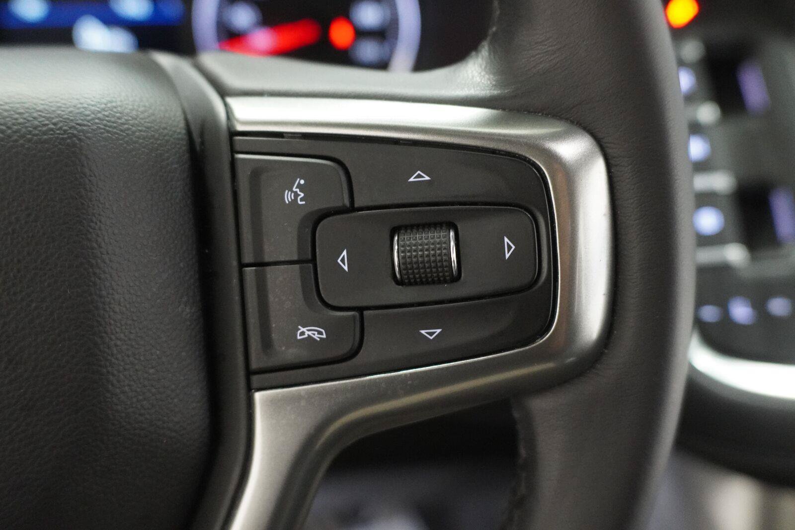 Used 2023 Chevrolet Tahoe LS RWD image 10