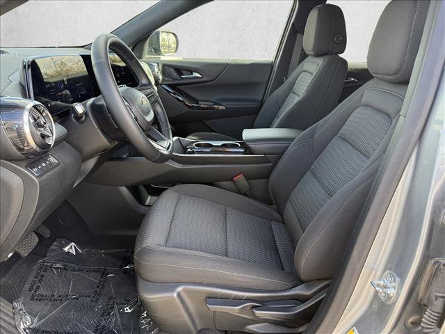 Used 2025 Chevrolet Equinox LT image 10