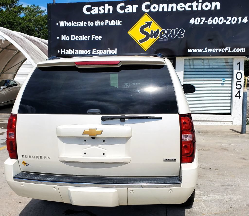 Used 2012 Chevrolet Suburban LTZ RWD image 11