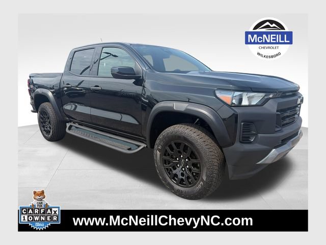 Used 2026 Chevrolet Colorado Trail Boss AWD/4WD image 1