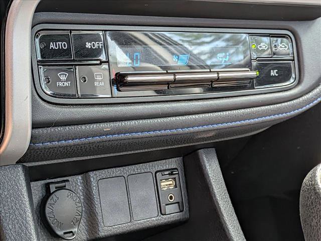 Used 2017 Toyota Corolla SE image 8