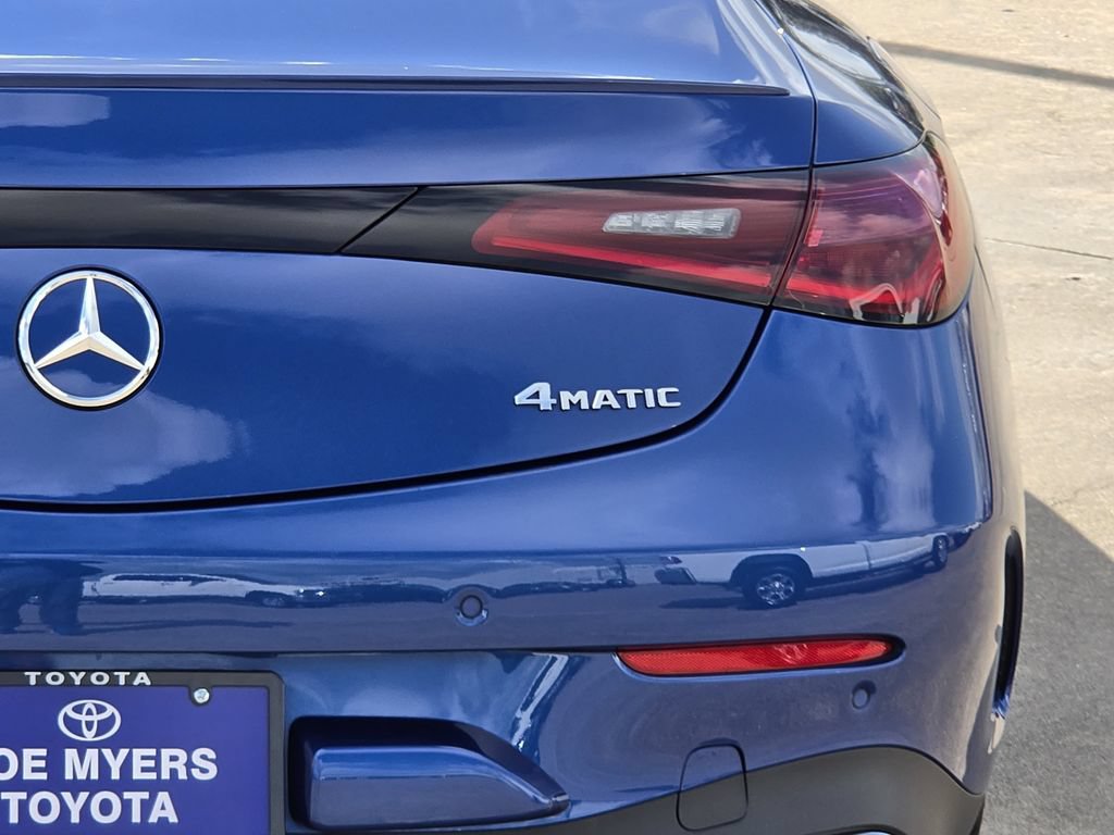 Used 2025 Mercedes-Benz CLE 300 4MATIC Coupe image 9