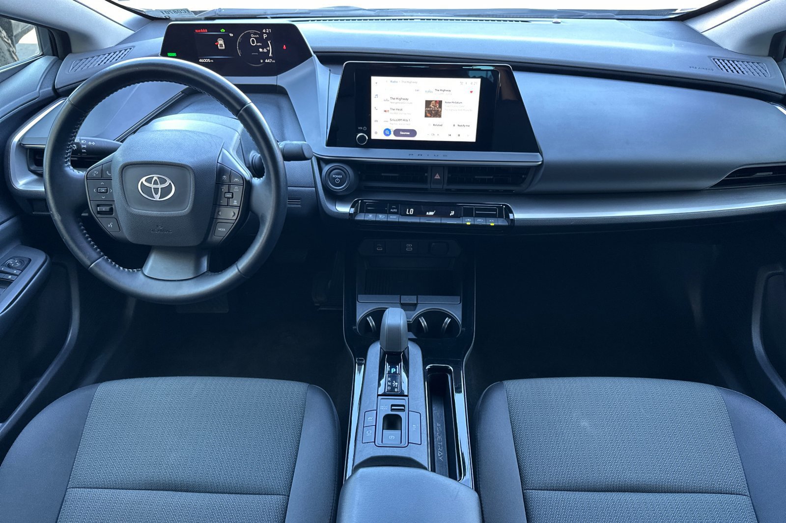 Certified 2024 Toyota Prius LE FWD image 13