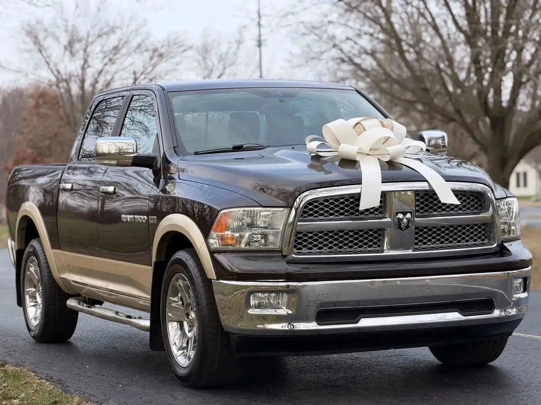 Used 2011 RAM 1500 Laramie AWD/4WD image 8