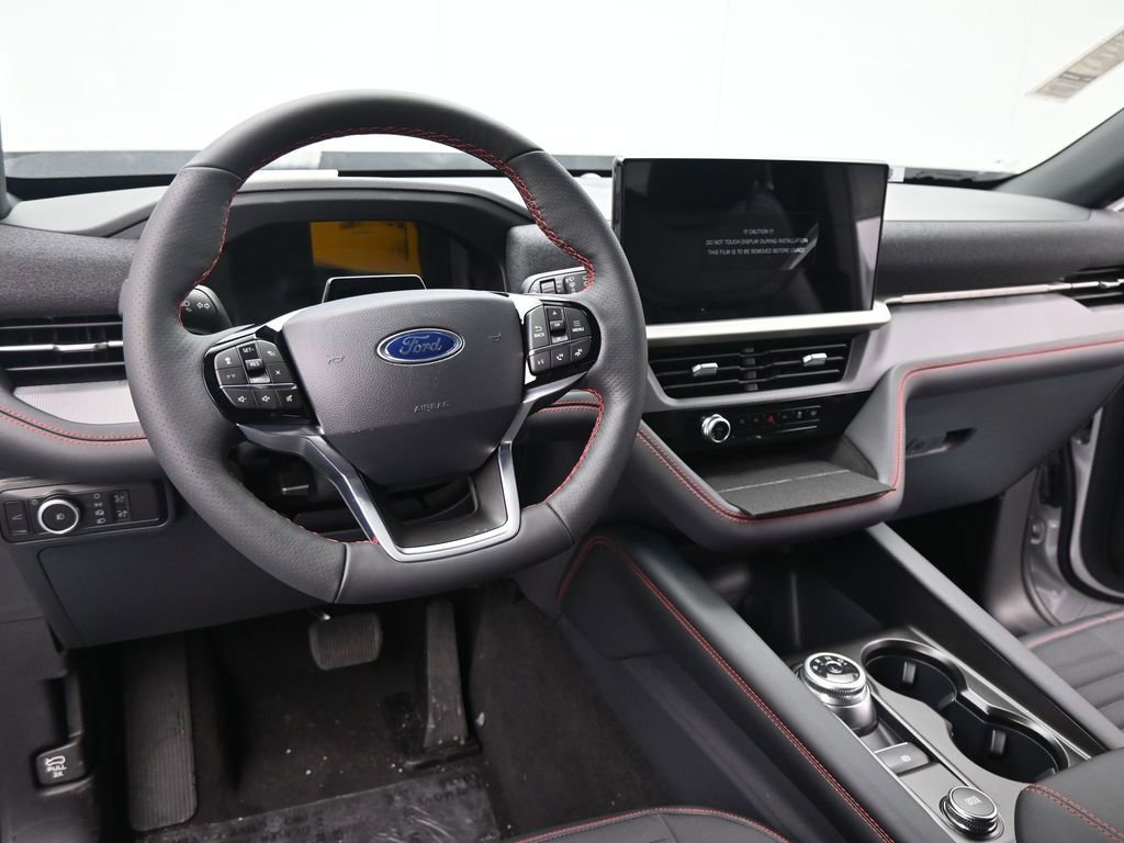 New 2026 Ford Explorer ST-Line w/ ST-Line Street Pack image 11