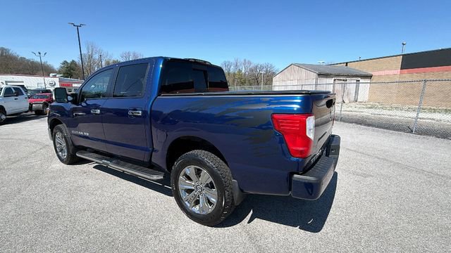 Used 2018 Nissan Titan SL w/ Chrome Package AWD/4WD image 3