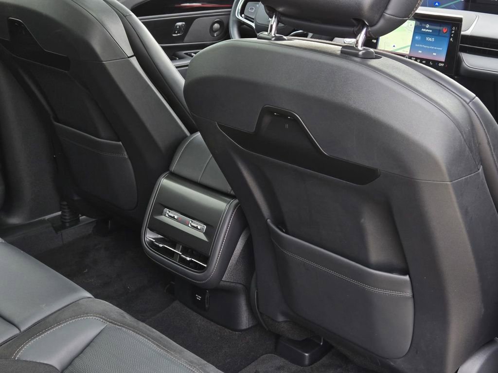 Used 2024 Lincoln Nautilus Reserve w/ Equipment Group 202A AWD/4WD image 29