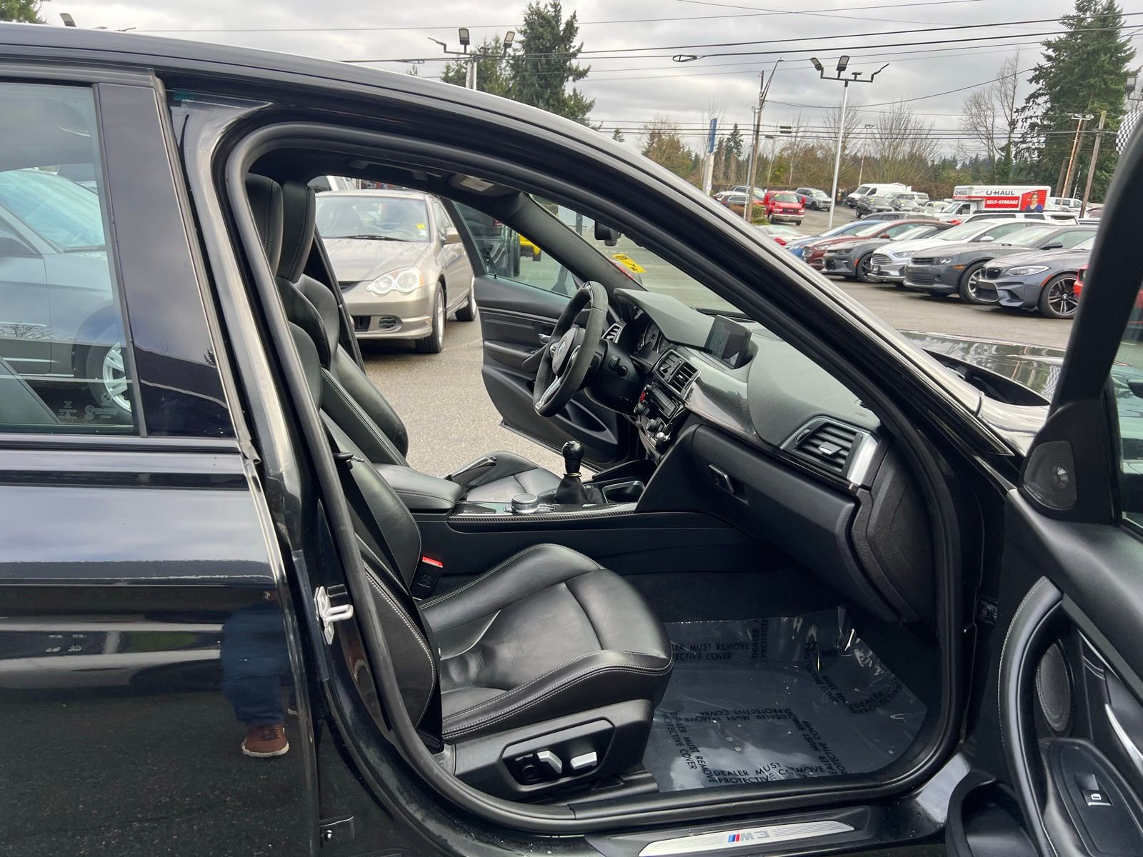 Used 2017 BMW M3 RWD image 33