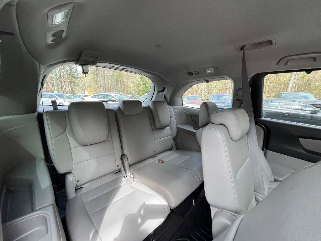 Used 2016 Honda Odyssey EX-L image 36