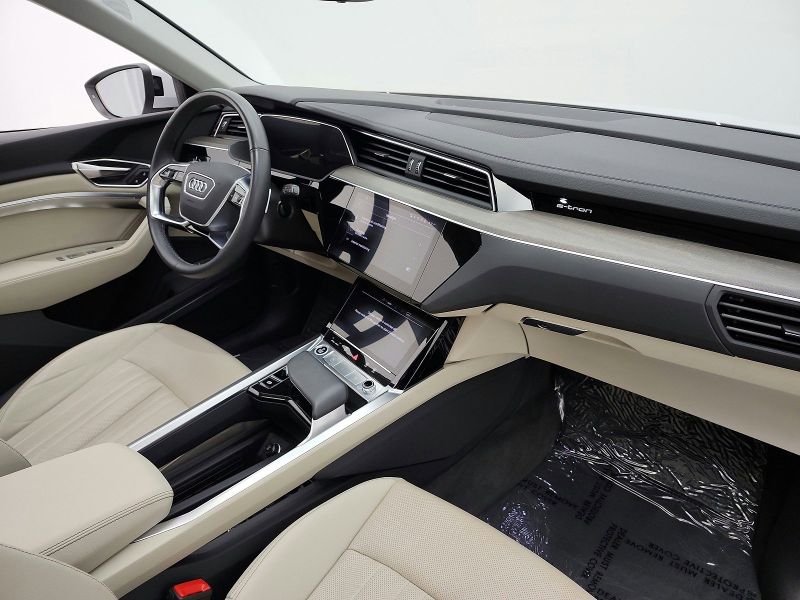 Used 2024 Audi Q8 e-tron Premium Plus w/ Premium Plus Package AWD/4WD image 20