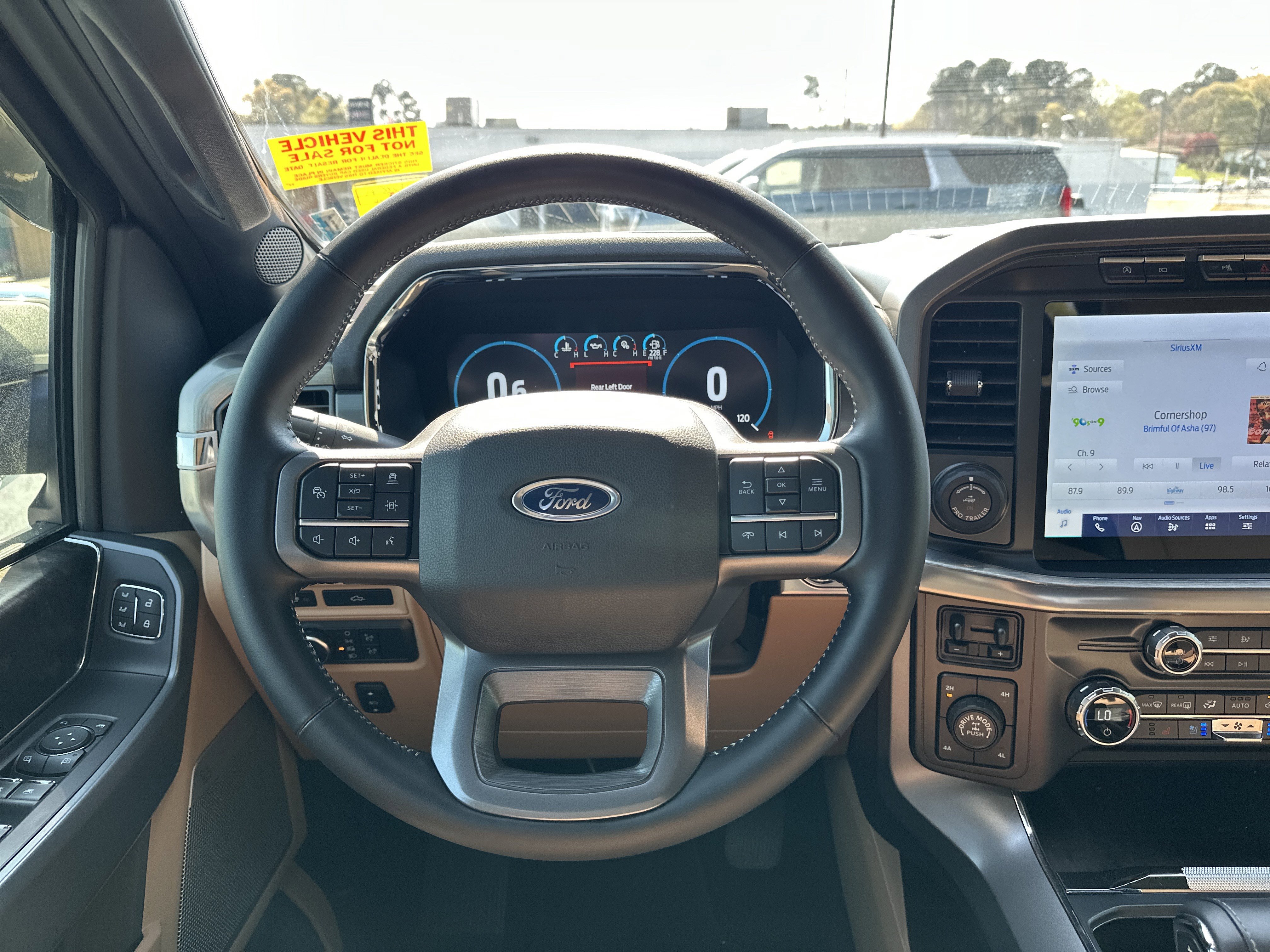 Used 2021 Ford F150 Lariat image 16