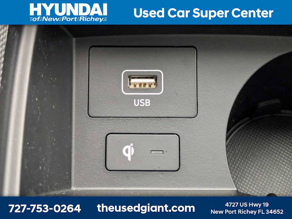 Used 2023 Hyundai Santa Fe SEL FWD image 28