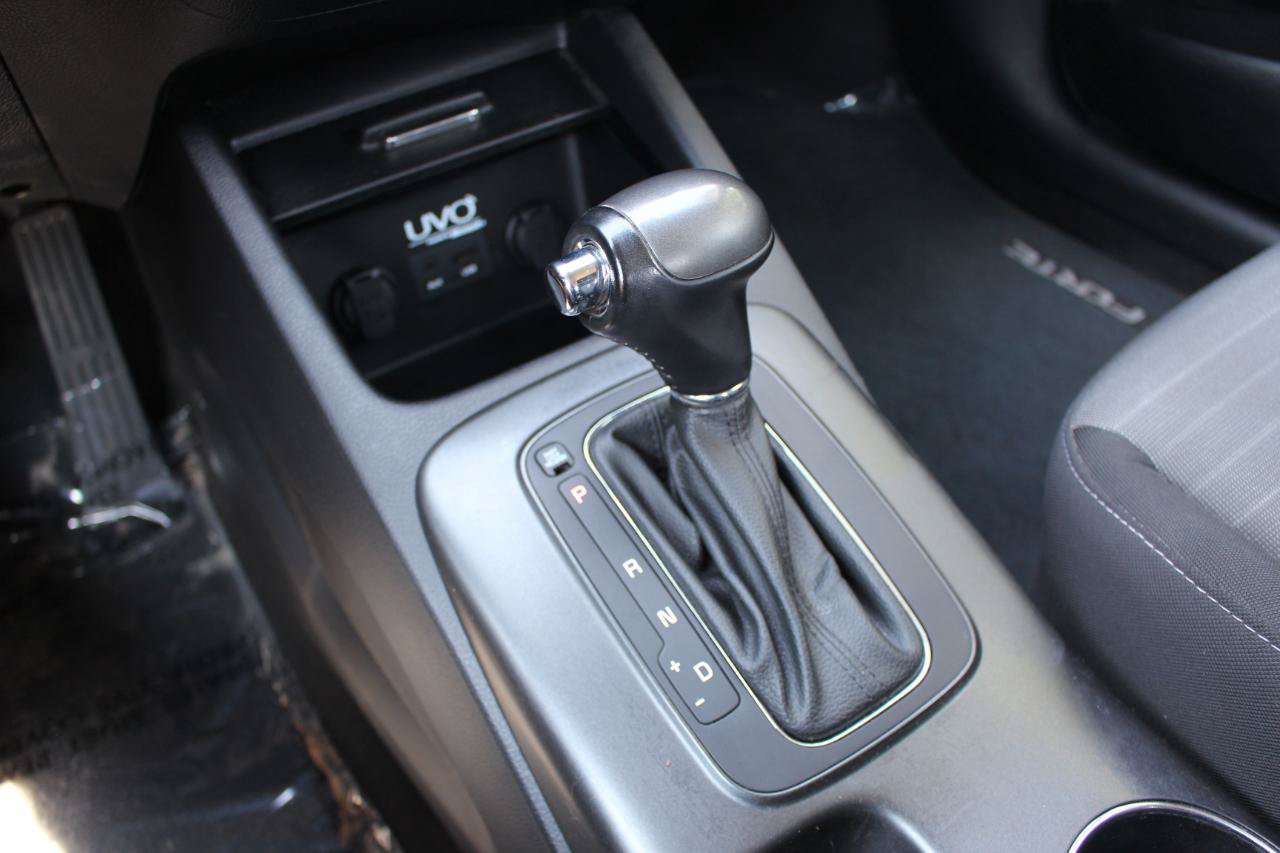 Used 2014 Kia Forte Koup EX FWD image 26