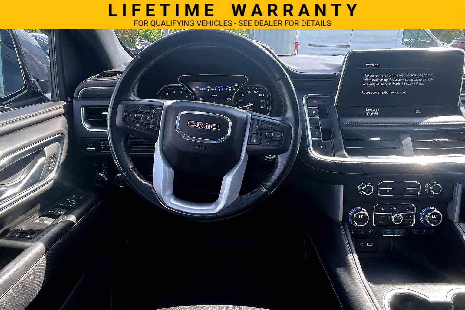 Used 2021 GMC Yukon SLT w/ SLT Premium Package AWD/4WD image 5