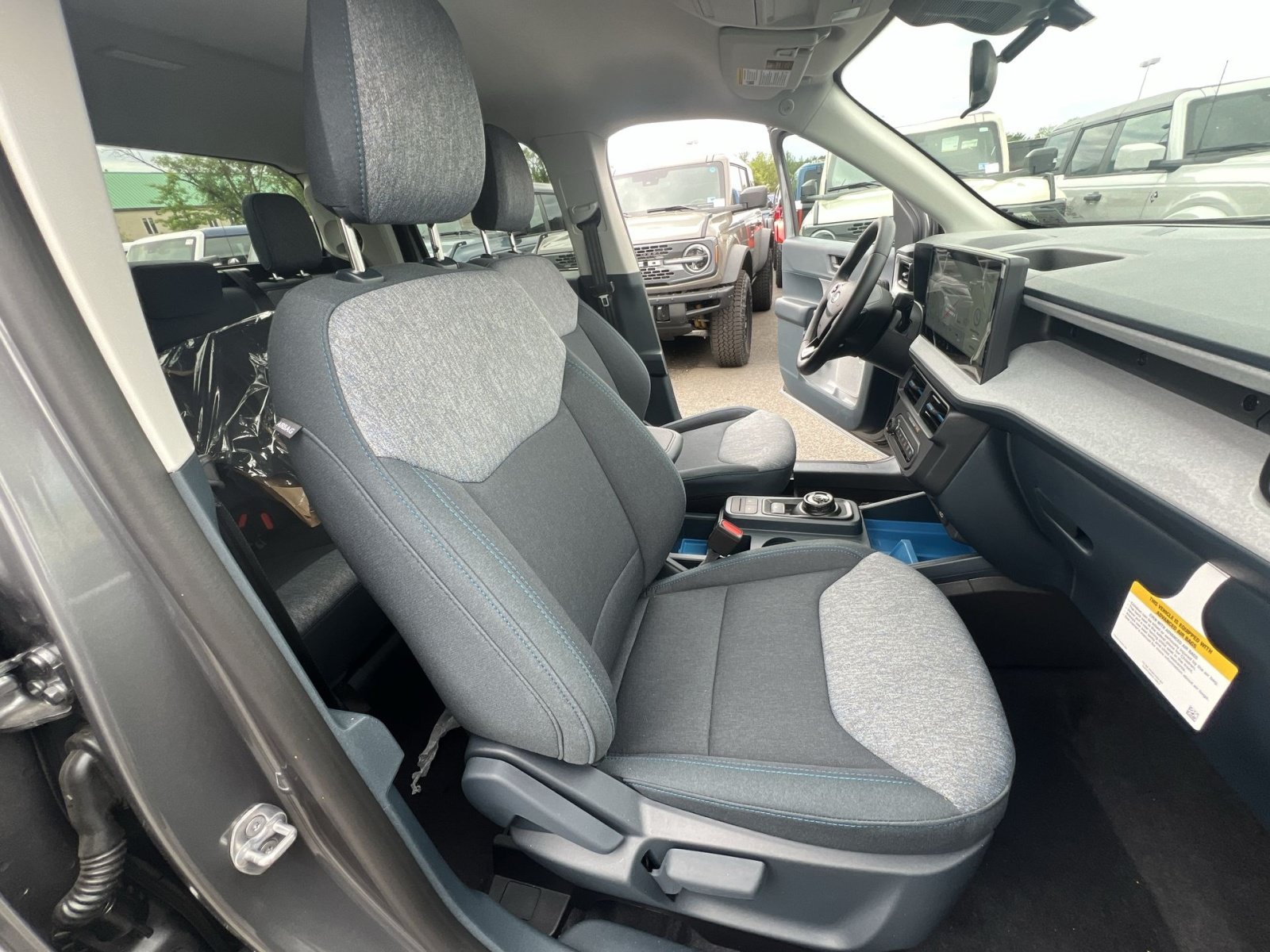 New 2025 Ford Maverick XLT w/ XLT Luxury Package AWD/4WD image 33