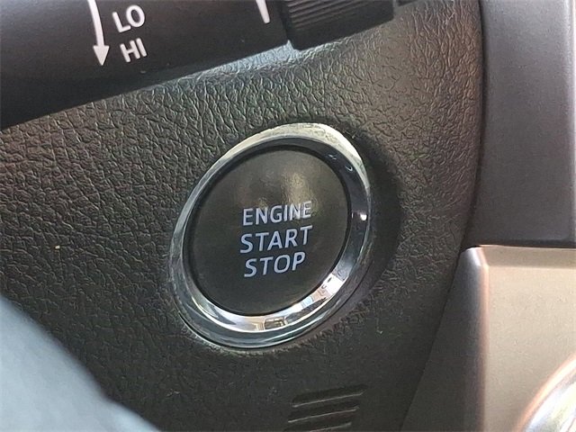 Used 2021 Toyota 4Runner Limited image 25