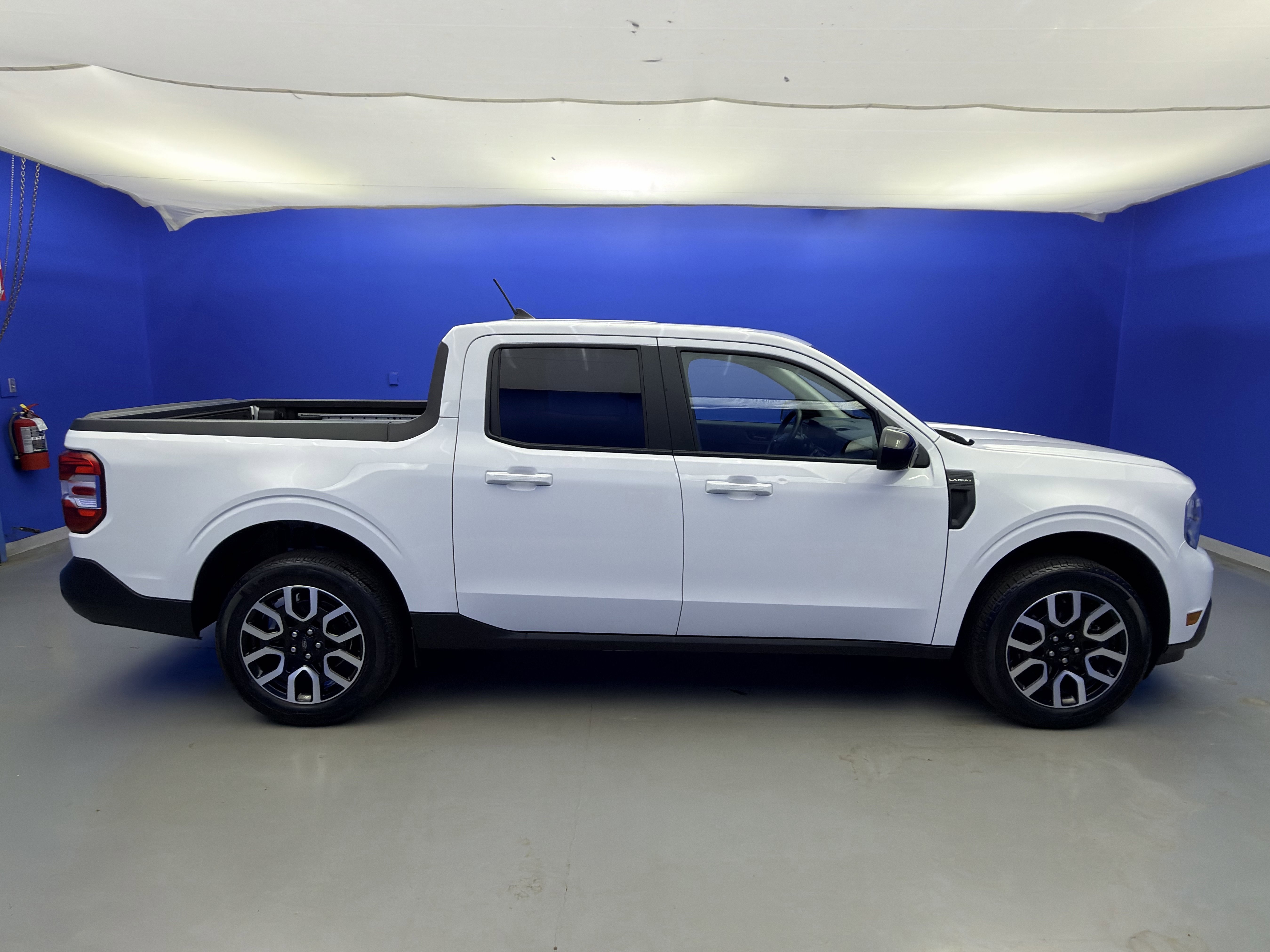 Used 2024 Ford Maverick Lariat w/ 4K Tow Package image 8